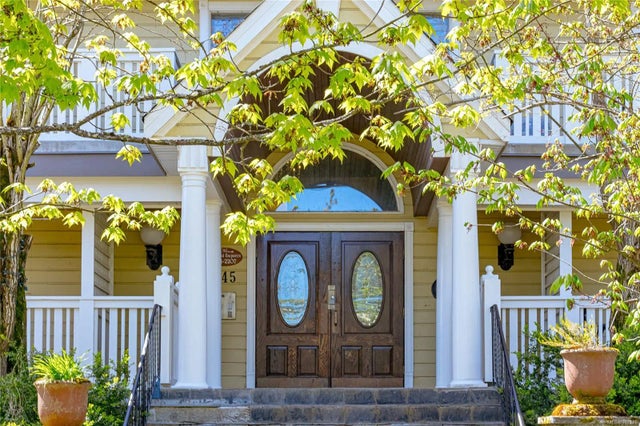 2 of 29 - 645 Selby St 402, Nanaimo, BC