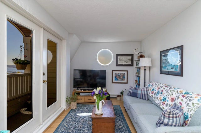 4 of 29 - 645 Selby St 402, Nanaimo, BC