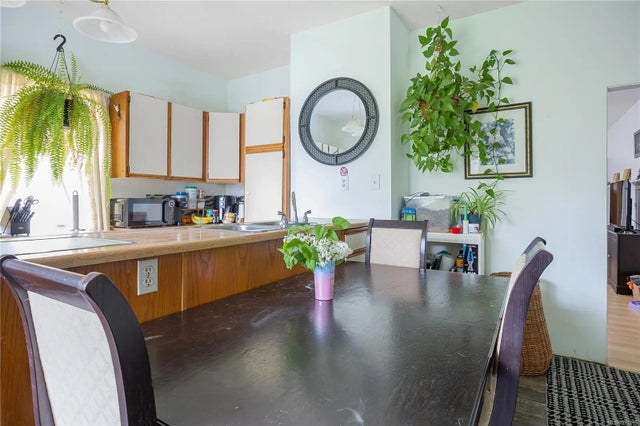 1 of 38 - 532 Prideaux St, Nanaimo, BC