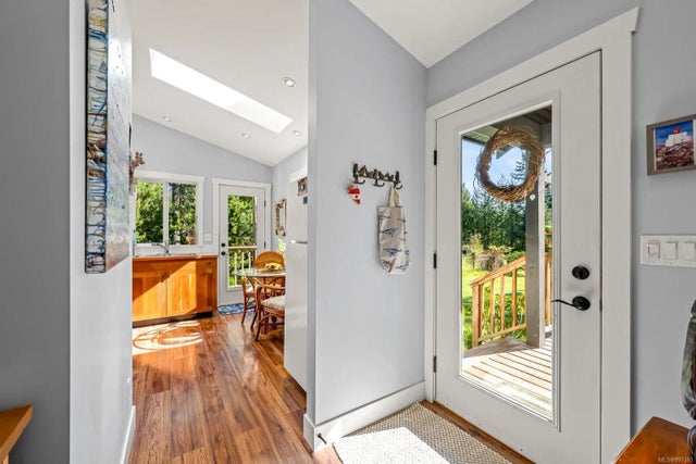 3 of 36 - 1495 Baikie Rd, Denman Island, BC