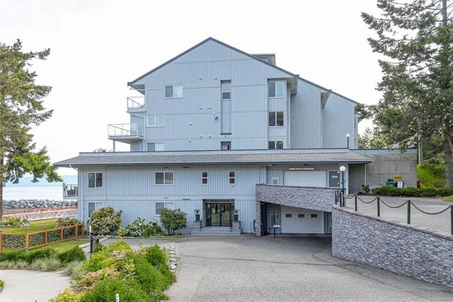 3 of 58 - 3555 Outrigger Rd 407, Nanoose Bay, BC