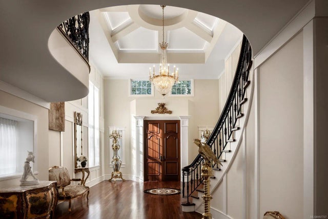 3 of 87 - 1708 Woodsend Dr, Saanich, BC