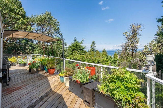 5 of 55 - 3259 Dolphin Dr, Nanoose Bay, BC
