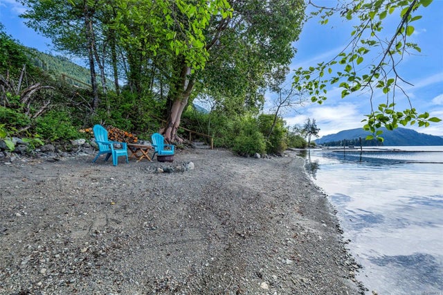 4 of 68 - 10684 Alder Cres, Youbou, BC