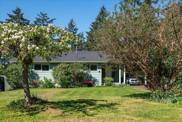 2 of 47 - 6657 Valley View Dr, Nanaimo, BC