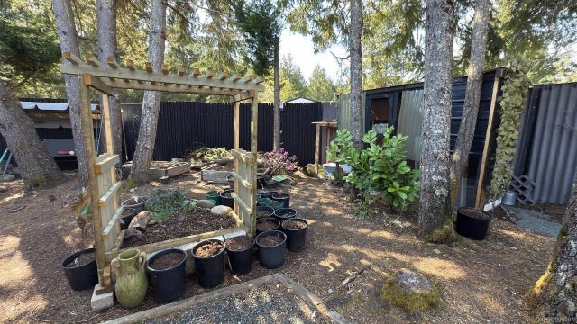 4 of 36 - 2130 Errington Rd 20, Errington, BC
