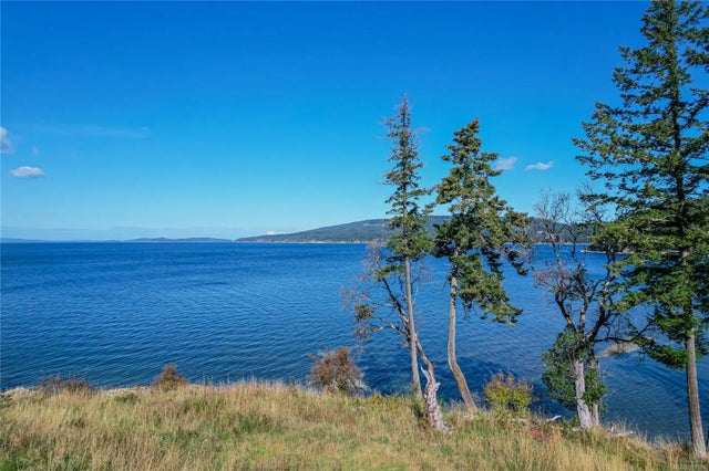 5 of 13 - 128 Narrows West Rd, Salt Spring, BC