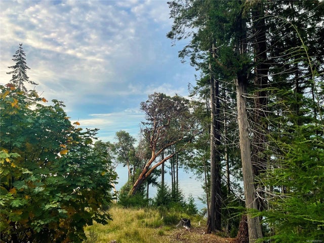 5 of 14 - 122 Narrows West Rd, Salt Spring, BC