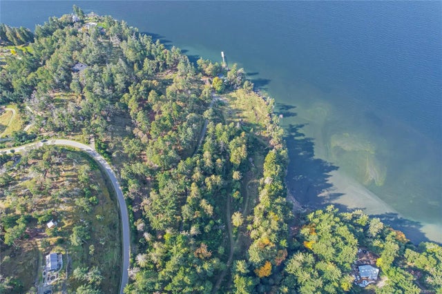 5 of 7 - 138 Narrows West Rd, Salt Spring, BC