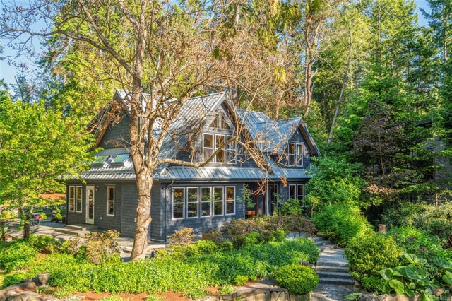 1 of 62 - 1158 Pat Burns Ave, Gabriola Island, BC