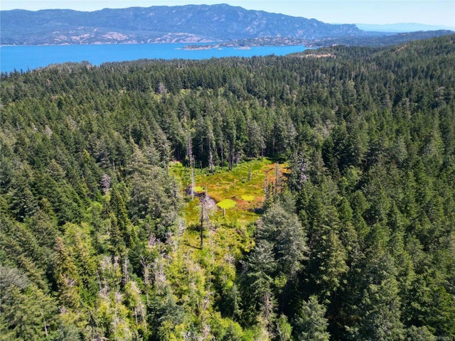 3 of 19 - 1 Lennie Rd, Lasqueti Island, BC