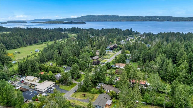 4 of 58 - 157 Maliview Dr, Salt Spring, BC