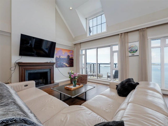 4 of 28 - 1175 Beach Dr 505, Oak Bay, BC