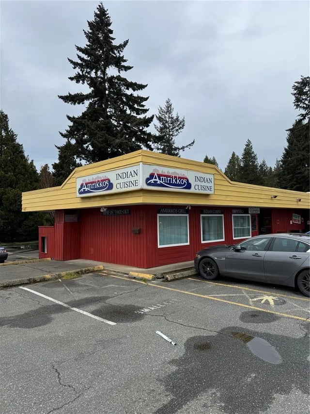 2 of 13 - 487 Island Hwy E, Parksville, BC