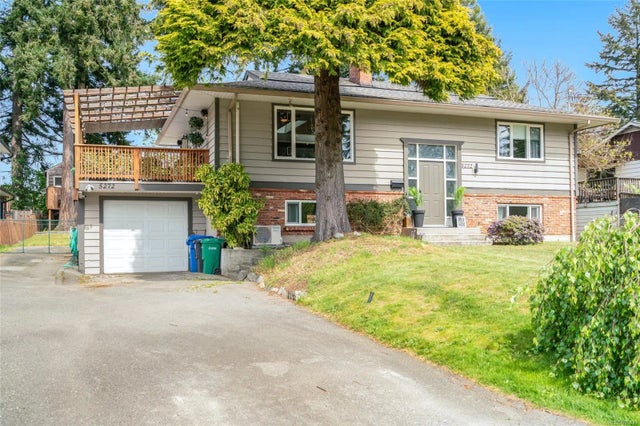 1 of 53 - 5272 Somerset Dr, Nanaimo, BC