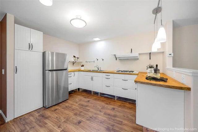 3 of 35 - 4024 Magnolia Dr, Nanaimo, BC