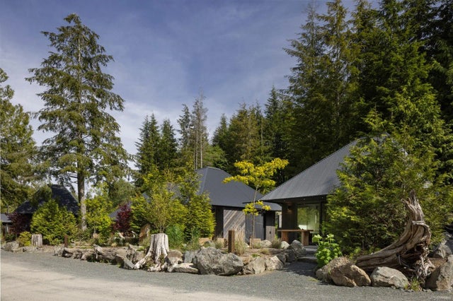 3 of 33 - 6504 Powder Main Rd 17, Port Renfrew, BC