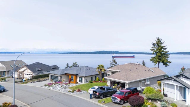1 of 50 - 3088 Seahaven Rd, Chemainus, BC