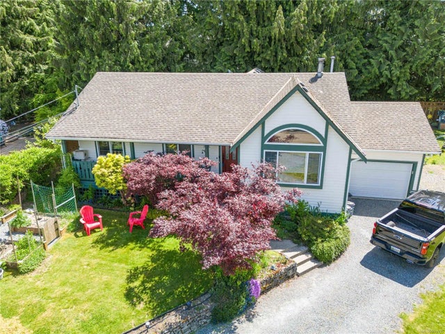 1 of 70 - 619 Forrest Pl, Ladysmith, BC