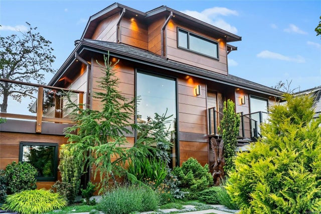 3 of 92 - 626 Monterey Ave, Oak Bay, BC