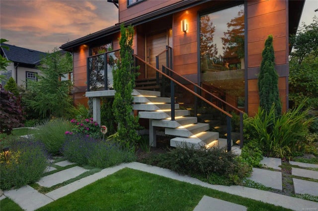 5 of 92 - 626 Monterey Ave, Oak Bay, BC