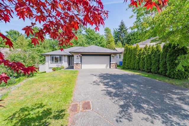 1 of 44 - 3309 Willowmere Cres, Nanaimo, BC