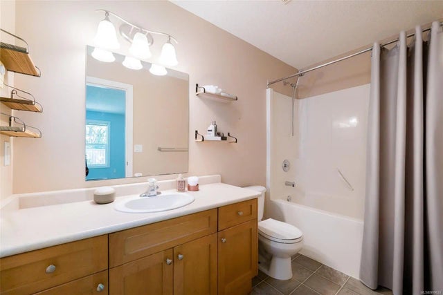 5 of 44 - 3309 Willowmere Cres, Nanaimo, BC