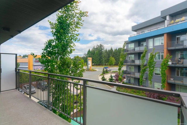 2 of 19 - 6544 Metral Dr 306, Nanaimo, BC