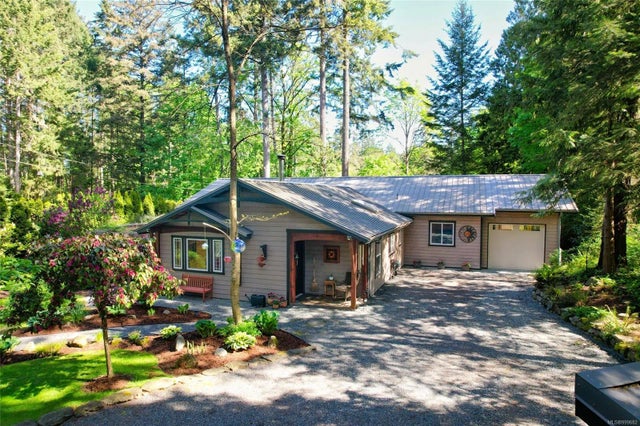 3 of 73 - 1126 North Rd, Gabriola Island, BC