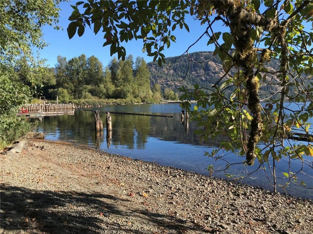 1 of 43 - 10200/10206 South Shore Rd, Honeymoon Bay, BC