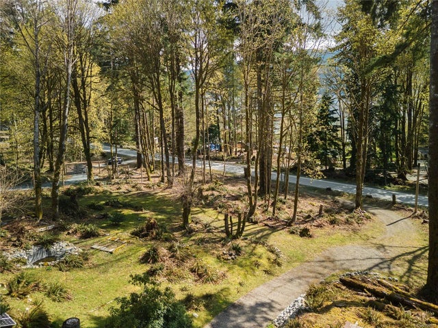 3 of 29 - 11409 Youbou Rd, Youbou, BC