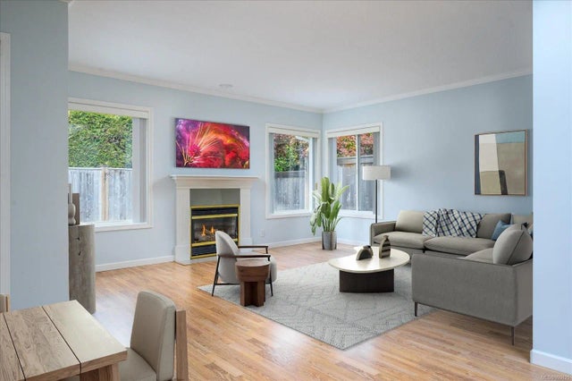 1 of 35 - 460 Schley Pl 17, Qualicum Beach, BC