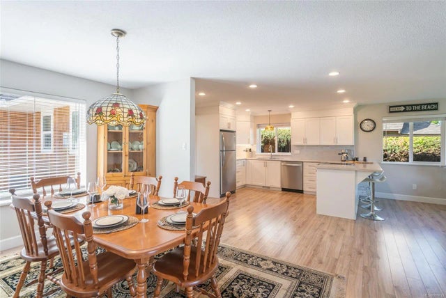 4 of 43 - 428 Dogwood St N, Parksville, BC