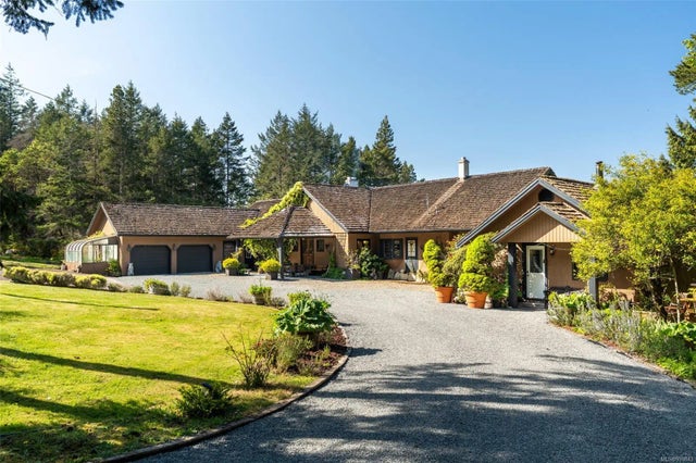 3 of 94 - 474 Sticks Allison Rd, Galiano Island, BC