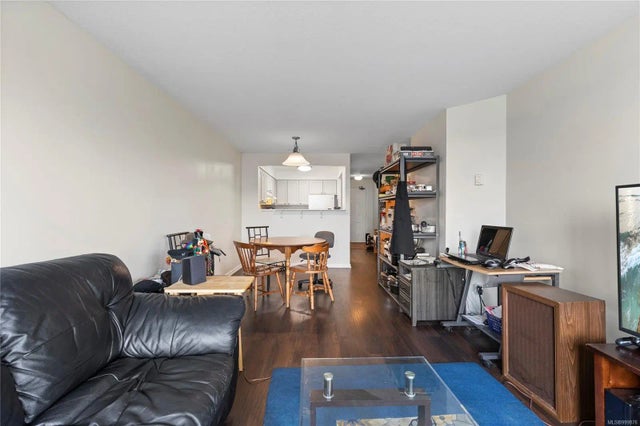 2 of 20 - 30 Cavan St 209, Nanaimo, BC