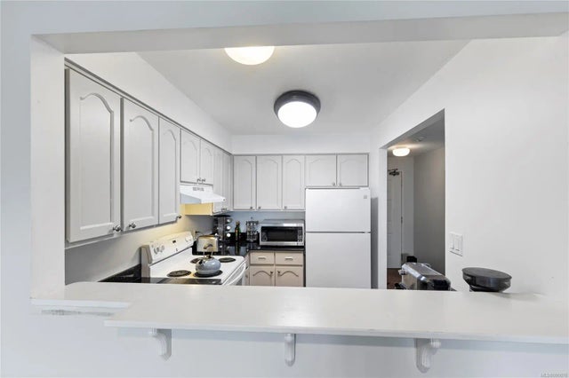 4 of 20 - 30 Cavan St 209, Nanaimo, BC