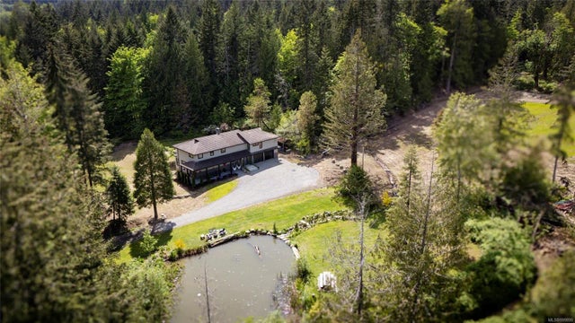 1 of 28 - 6866 Doumont Rd, Nanaimo, BC