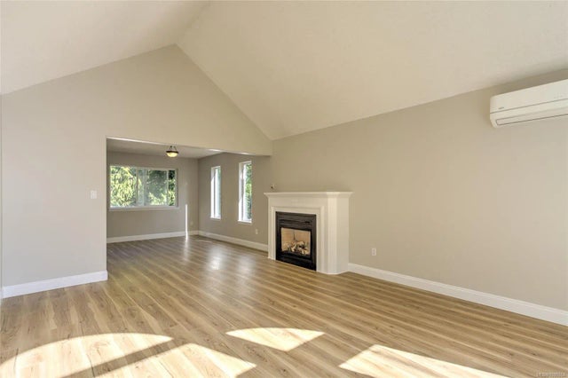 3 of 44 - 9825/9827 Chemainus Rd, Chemainus, BC