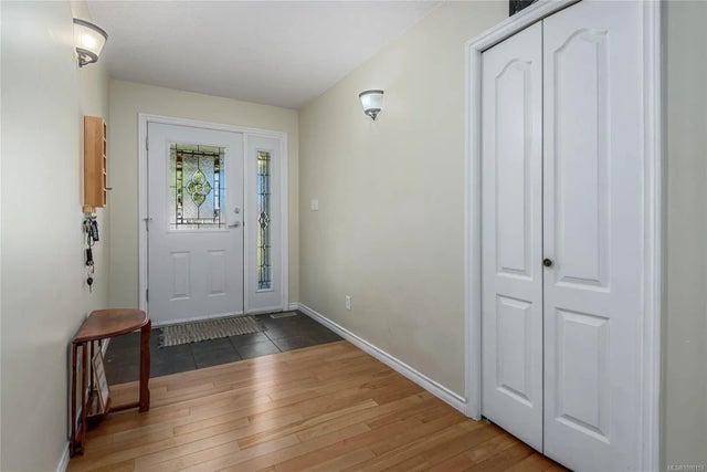 5 of 37 - 7478 Yake Rd, Fanny Bay, BC