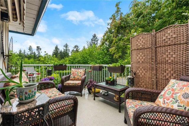 1 of 66 - 1150 Walkem Rd 101, Ladysmith, BC