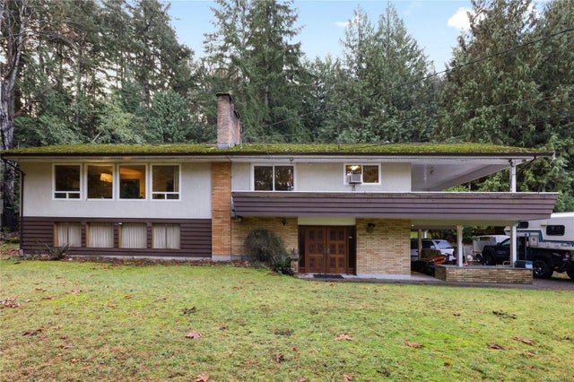 4 of 26 - 5611/5621 Hammond Bay Rd, Nanaimo, BC