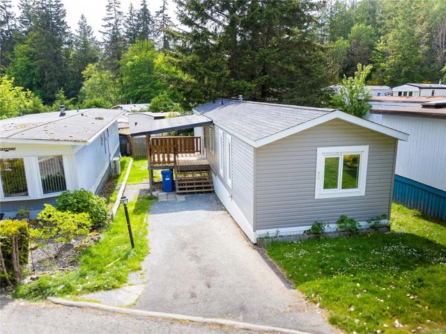 1 of 30 - 2785 Wallbank Rd 79, Shawnigan Lake, BC