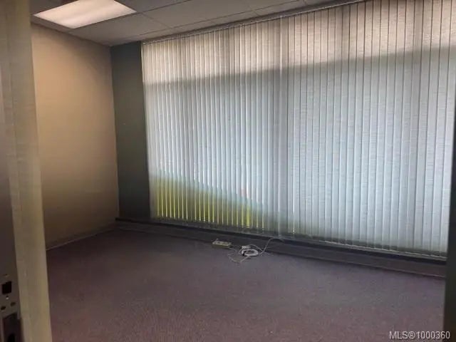 4 of 10 - 140 Commercial St, Nanaimo, BC