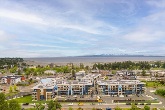 1 of 31 - 140 Jensen Ave W 212, Parksville, BC