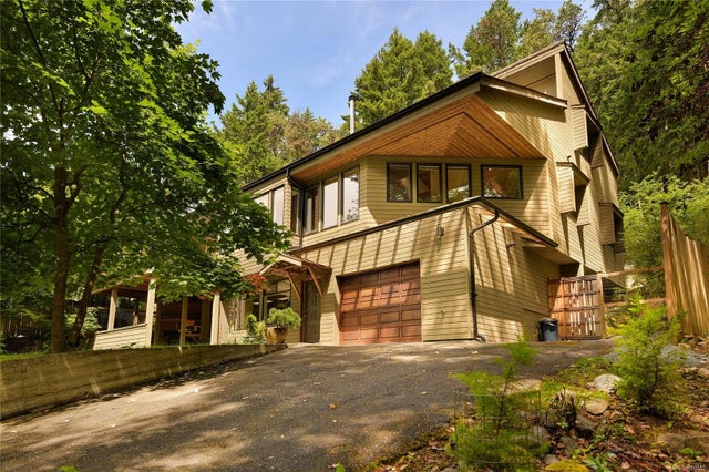 1 of 89 - 297 Wood Dale Dr, Mayne Island, BC