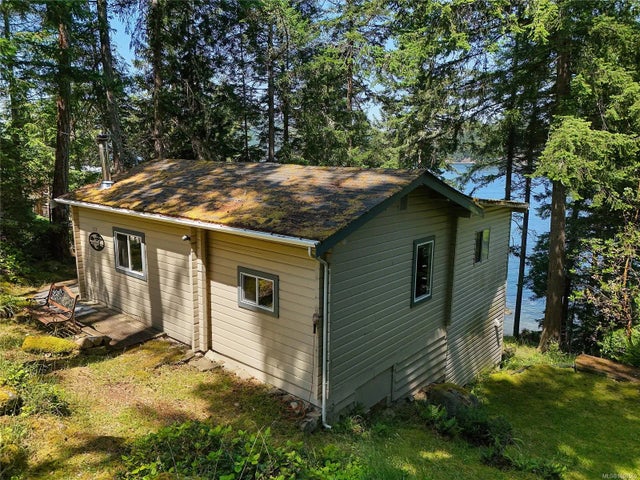 4 of 57 - 177 Mariners Way, Mayne Island, BC