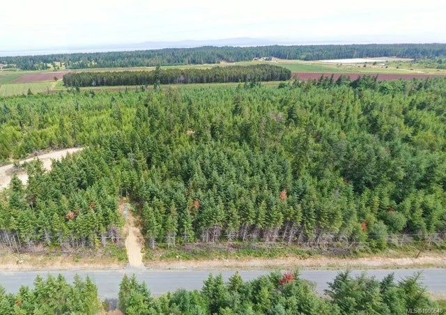 3 of 4 - Lot 9 Flail Rd, Qualicum Beach, BC