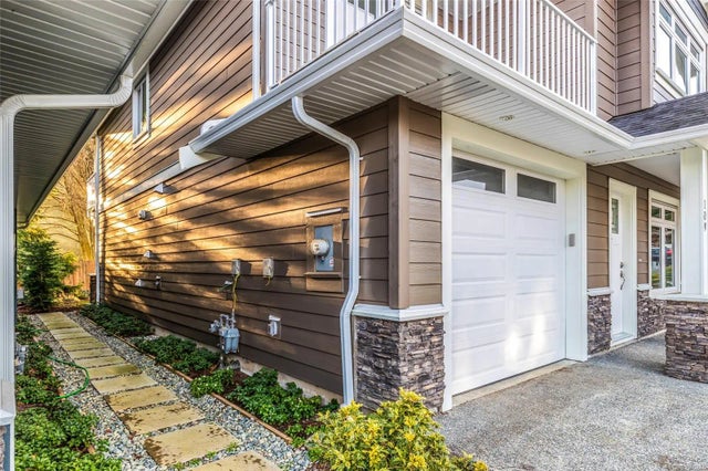 4 of 48 - 5160 Hammond Bay Rd 109, Nanaimo, BC