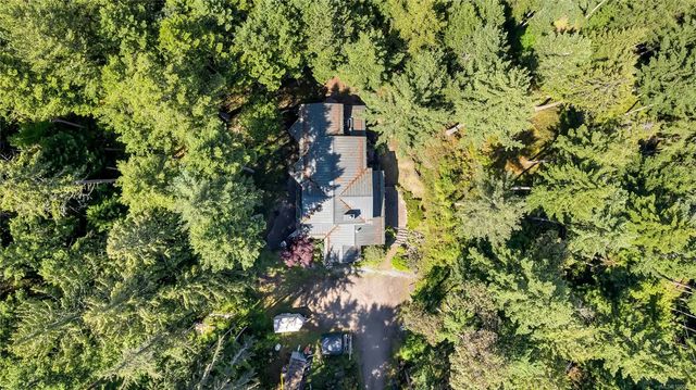 4 of 83 - 260 Little Mountain Rd, Salt Spring, BC