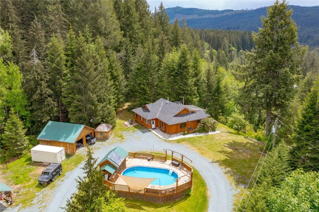 2 of 99 - 5982 Mayo Rd, Lake Cowichan, BC